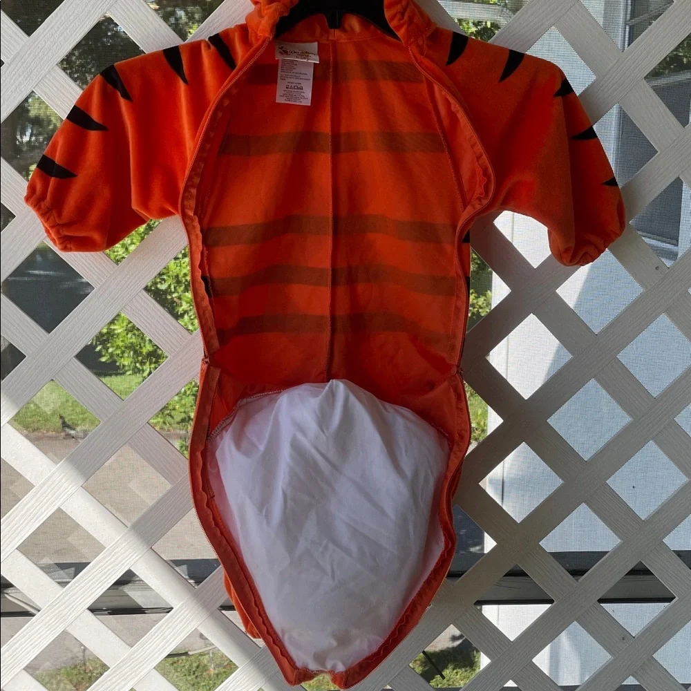 ‘Disney World Baby’ Vintage Plush Tigger Costume 6–12 Months (#1) - Picture 5 of 12
